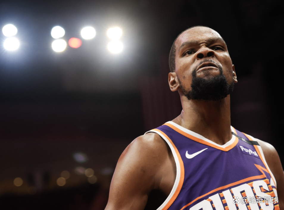 开云体育-包含杜兰特迎来十五赛季高光表现，DWG球迷沸腾！的词条